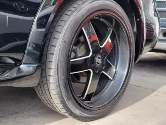 QX56 16