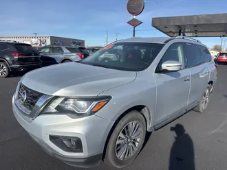2019 Nissan Pathfinder photo 7