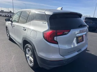 2020 GMC Terrain photo 5