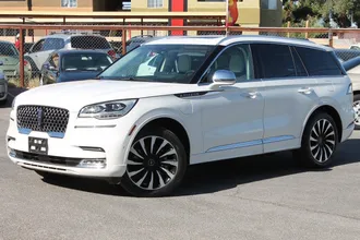 2020 Lincoln Aviator photo 5