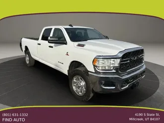 2022 Ram 2500 Crew Cab photo 2