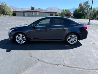 2016 Chevrolet Cruze Limited photo 2
