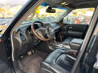 2011 INFINITI QX photo 7