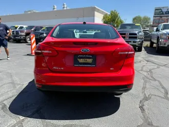2017 Ford Focus photo 7