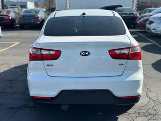 2017 Kia Rio photo 5