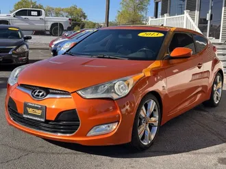 2013 Hyundai Veloster photo 3
