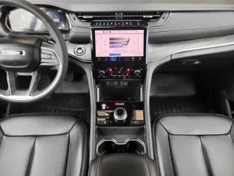 Grand Cherokee 11