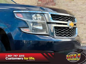2017 Chevrolet Tahoe photo 3