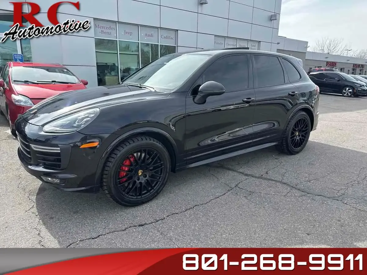 2018 Porsche Cayenne GTS