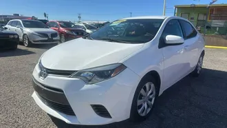 2016 Toyota Corolla photo 3