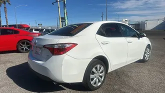 2016 Toyota Corolla photo 6