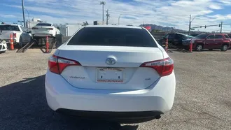 2016 Toyota Corolla photo 7