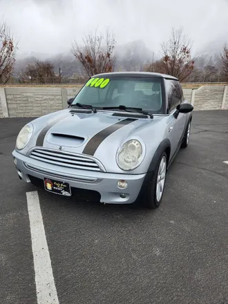 2006 MINI Cooper photo 2