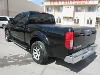 2016 Nissan Frontier photo 5
