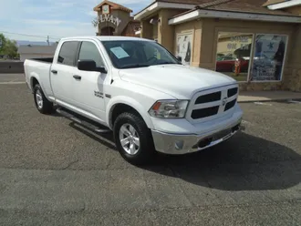 2016 RAM 1500 photo 2
