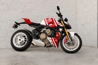 2025 Ducati Streetfighter photo 2