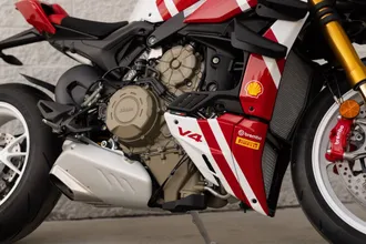 2025 Ducati Streetfighter photo 4