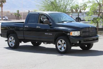 2003 Dodge Ram 1500 photo 2