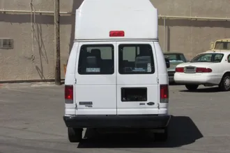 2011 Ford E-Series photo 6