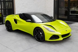 2025 Lotus Emira photo 2