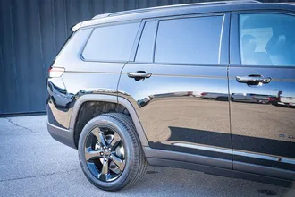 2025 Jeep Grand Cherokee L photo 6