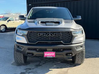 2025 Ram 1500 photo 2