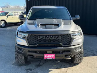 2025 Ram 1500 photo 3