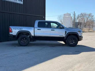 2025 Ram 1500 photo 6