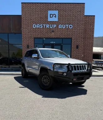 2015 Jeep Grand Cherokee photo 4