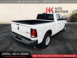 2015 RAM 1500 SLT photo 4