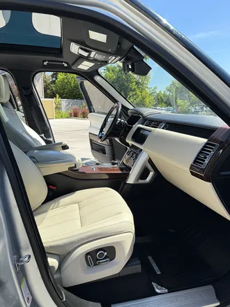 Range Rover 15