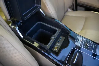Range Rover 22