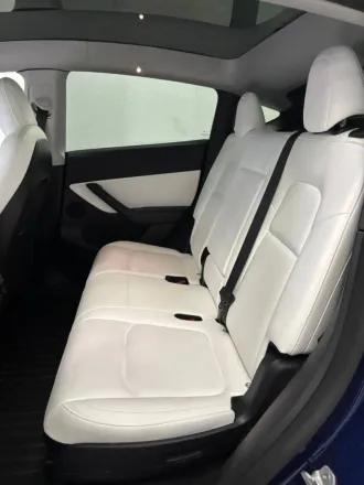 2021 Tesla Model Y photo 6