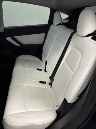 2022 Tesla Model Y photo 6