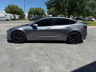 2024 Tesla Model 3 photo 6