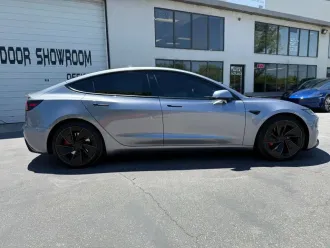 2024 Tesla Model 3 photo 7