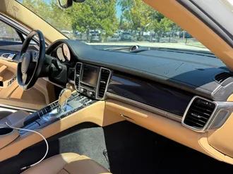 Panamera 18