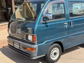 Minicab VX Special Edition 11