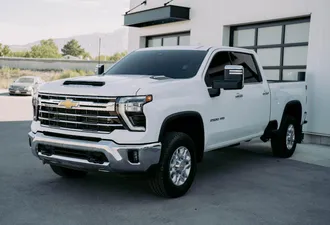 2024 CHEVROLET Silverado 2500 photo 3