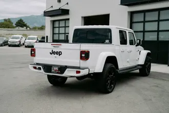 2021 JEEP Gladiator photo 4
