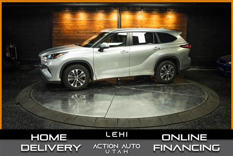 2024 TOYOTA HIGHLANDER HYBRID XLE