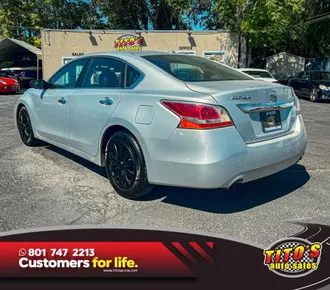 Altima 4