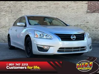 2015 Nissan Altima photo 2