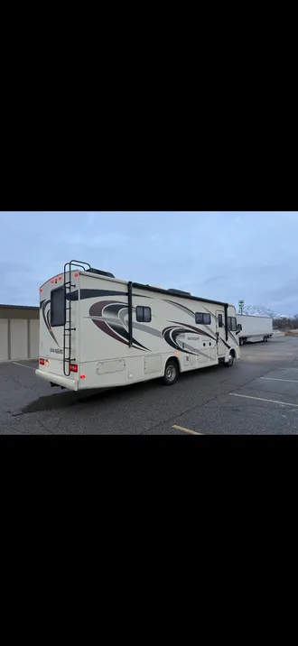 Motorhome Chassis 3