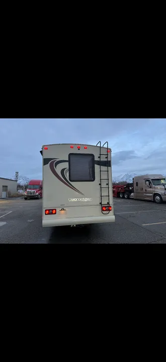 Motorhome Chassis 4