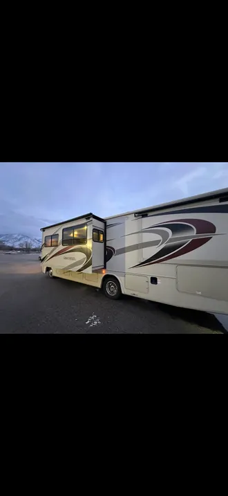 Motorhome Chassis 21