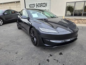 2024 TESLA Model 3 photo 4