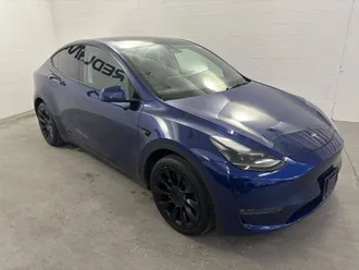 2023 TESLA Model Y photo 3