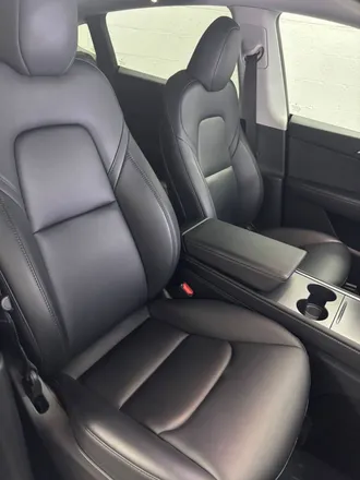 2023 TESLA Model Y photo 5