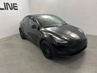2023 TESLA Model Y photo 3